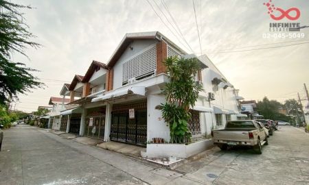 ขายทาวน์เฮาส์ - ขายทาวน์เฮาส์ 2ชั้น 21ตรว. อินทามระ 41 ทำเลห้วยขวาง ใจกลางเมือง