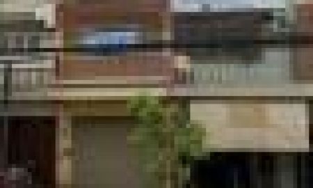 ขายอาคารพาณิชย์ / สำนักงาน - ขายตึกแถว ติดถนนใหญ่ ทำเลเด่น เหมาะสำหรับอญู่อาศัยหรือเปิดหน้าร้าน