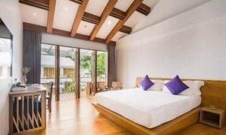 ขายอพาร์ทเม้นท์ / โรงแรม - ขาย โรง แรม รีสอร์ท อยู่บน หาดละไม อ.เกาะสมุย จ.สุราษฎร์ธานี ขนาดห้องพัก70 ห้อง พื้นที่ 4 ไร่ ชายหาด ส่วนตัว ยาว 80 เมตร