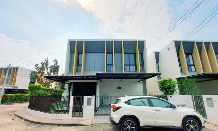 ขายบ้าน - ขายบ้าน AQ Shadi พหลโยธิน-รังสิต บ้านแฝด สวย ดี หลังมุม 5 นาทีถึงม.ธรรมศาสตร์ เฟอร์ไม้สัก มุ้งลวดนิรภัยทั้งหลัง 42 ตร.ว.