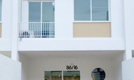 ขาย-ให้เช่าทาวน์เฮาส์ - ให้เช่าทาวน์โฮม ชวนชื่น ทาวน์ บางใหญ่ หน้ากว้าง 5.7 เมตร หลังใหญ่