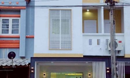 ขายทาวน์เฮาส์ - ขายทาวน์เฮ้าส์ 2 ชั้น หมู่บ้านฟ้ารังสิต รังสิตคลอง 4 เนื้อที่ 16 ตารางวา 2 ห้องนอน ถนนรังสิตนครนายก ตำบลบึงยี่โถ อำเภอธัญบุรี ปทุมธานี