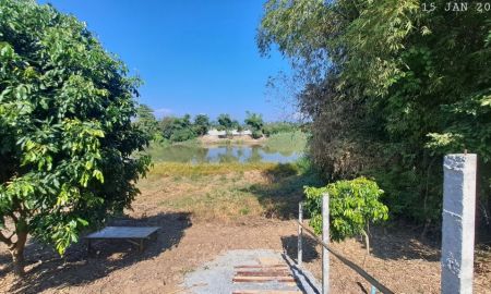 ขายที่ดิน - ติดแม่น้ำปิงติดถนนคอนกรีตสองด้าน ร้อนเงินเจ้าของขายเองยกแปลง 2.9 ล้านมีโฉนด 3 ไร่ครึ่ง ไฟฟ้าน้ำประปาพร้อม