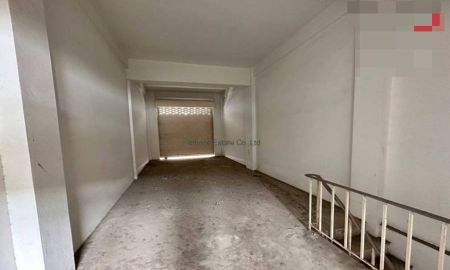 ขาย-ให้เช่าอาคารพาณิชย์ / สำนักงาน - ขาย/ให้เช่าถูกมาก!! อาคารพาณิชย์ 5 ชั้น 3 ห้องติดกัน บนทำเลทอง ถ.เลียบหาดจอมเทียน ซอย12 พัทยาใต้