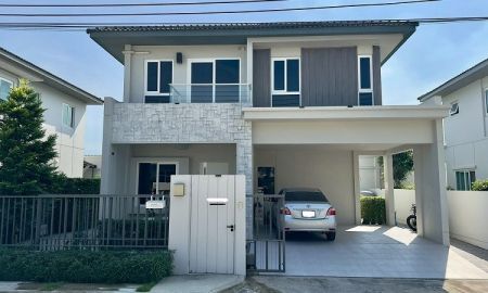 ขายบ้าน - ขายบ้านเดี่ยว มัณฑนา 2 มอเตอร์เวย์-กรุงเทพกรีฑาตัดใหม่ เดินทางสะดวกใกล้ถนนวงแหวนและมอเตอร์เวย์ กรุงเทพฯ-ชลบุรี ลาดกระบัง กทม.