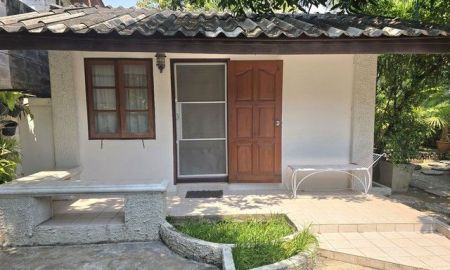 ให้เช่าบ้าน - บ้านเดี่ยวชั้นเดียวให้เช่า ทำเลย่านเอกมัย BTSเพียง200เมตร