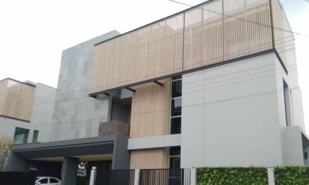 ขายบ้าน - ฟรีโอน**ขายบ้านเดี่ยวหรู 3ชั้น พร้อมลิฟต์ พร้อมอยู่ เดอะมาสเตอร์ ราชพฤกษ์-สะพานมหาเจษฎาบดินทร์ นนทบุรี.