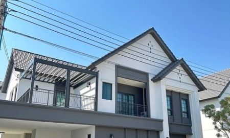 ให้เช่าบ้าน - ให้เช่าบ้านหรูหลังใหญ่สุดในโครงการ Centro บางนา (เฟส 2) แต่งครบพร้อมอยู่ ใกล้ Mega Bangna และรร.นานาชาติชื่อดัง