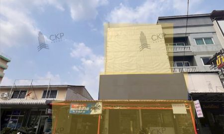 ขาย-ให้เช่าอาคารพาณิชย์ / สำนักงาน - ขาย/เช่า อาคารพาณิชย์ 3 คูหา ในซ.สามัคคี ทำเลดี เหมาะกับทำกิจการ เดินทางสะดวก ใกล้ม.ธุรกิจบัณฑิตย์และการประปานครหลวงสำนักงานใหญ่