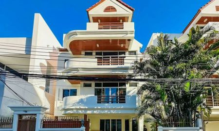 ให้เช่าบ้าน - บ้านเดี่ยวหรูให้เช่า สุขุมวิท 31 5 ห้องนอน พื้นที่ใช้สอย 350-400 ตรม.