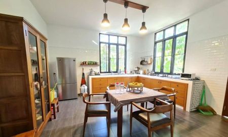 ขายบ้าน - บ้านสวยสองชั้น ทำเลดีที่สุดในเชียงใหม่ Beautiflul 2 storey house for sale in one of Chiang Mai