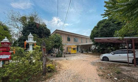 ขายอาคารพาณิชย์ / สำนักงาน - ขายโฮมออฟฟิศศรีราชา ทำเลดี ลงทุนปล่อยเช่า หรือออฟฟิศคุ้มมาก