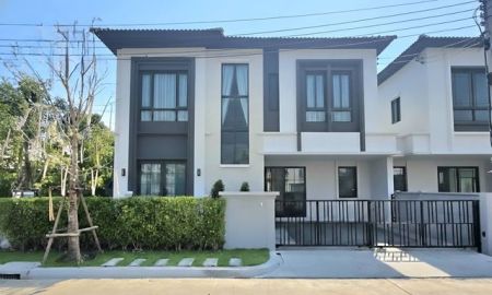 ขาย-ให้เช่าบ้าน - ขาย/เช่า บ้านเดี่ยวแปลงมุมที่ใหญ่ที่สุด! Grand Pleno สุขุมวิท-บางนา 4 นอน สวนกว้าง จอดรถ 4 คัน แต่งครบ Built-in ทั้งหลัง