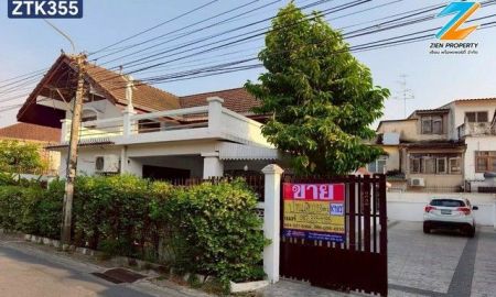 ขายบ้าน - บ้านเดี่ยว 2 ชั้น 93 ตารางวา ประชาอุทิศ 85 ทำเลศักยภาพตั้งอยู่ตรงข้าม FIKAN Cafe & Studio ในบรรยากาศย่านพักอาศัยที่สงบและปลอดภัย