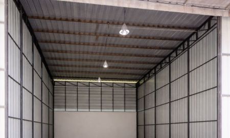 ให้เช่าโรงงาน / โกดัง - เหลือพื้นที่ไม่มากแล้ว โกดังให้เช่าย่านสายไหม31 ห้องกว้างใช้งานคุ้มค่าเก็บของได้เยอะเหมาะกับการขยายธุรกิจ