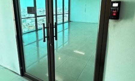 ให้เช่าอาคารพาณิชย์ / สำนักงาน - ให้เช่าพื้นที่ออฟฟิศขนาด90 ตรม ซอยรัชดาใกล้ ตึกเมืองไทยประกันชีวิต MRT สุทธิสาร ห้องน้ำส่วนกลาง ห้องน้ำหญิง 3 ห้องน้ำชาย 2