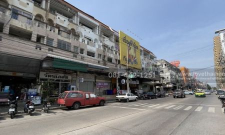 ขายอาคารพาณิชย์ / สำนักงาน - ขายตึกแถว4.5ชั้น ซอยแจ้งวัฒนะ-ปากเกร็ด33 พื้นที่ 15.7 ตรว. ขายเพียงแค่ 13.5 ล้านเท่านั้น ตรงข้ามกรมที่ดินปากเกร็ด ย่านเมืองทองธานี ติดสุโขทัยธรรมธิราช