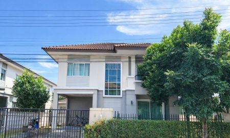 ขายบ้าน - ขายบ้านเดี่ยว 2 ชั้น หมู่บ้านพฤกษาวิลเลจ 27 เดอะซีซั่น ร่มเกล้า-ลาดกระบัง ราคาดี 4.38 ล้าน