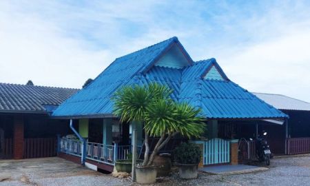 ขายที่ดิน - ขายที่ดิน บ้าน พร้อมสิ่งปลูกสร้างทั้งหมด บนพื้นที่ 8 ไร่ 3งาน 96ตรว. ทำเลดีใกล้เมืองระยอง ใกล้ทะเล