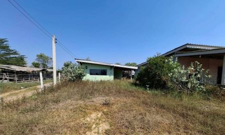 ขายที่ดิน - ขายด่วน ทีดิน 50 ตารางวา "ติดถนนคอนกรีตสาธารณะ "ต.รางพิกุล อ.กำแพงแสน จ.นครปฐม