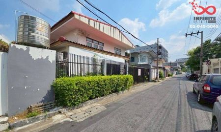 ขายบ้าน - ขายบ้านเดี่ยว 2ชั้น 104ตร.วา จรัญสนิทวงศ์ 91 ใกล้ MRT บางอ้อ พร้อมโกดัง