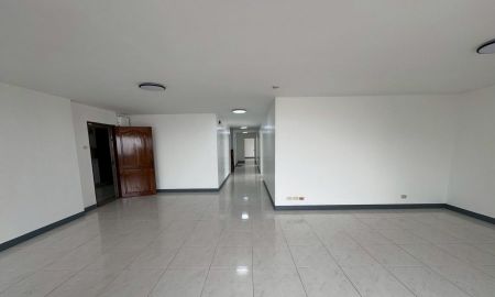 ขายคอนโด - ขายคอนโดศรีวรา แมนชั่น 1 ชั้น 22 23 ทำแลดี เดินทางสะดวก ใกล้MRT ศูนย์วัฒนธรรมแห่งประเทศไทย