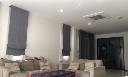 ขายทาวน์เฮาส์ - ขายทาวโฮม ใกล้รถไฟฟ้า BTS สถานีปุณณวิถี และใกล้ทางด่วน หลังมุม 3 ชั้น ซอยปุณณวิถี 31 สุขุมวิท101