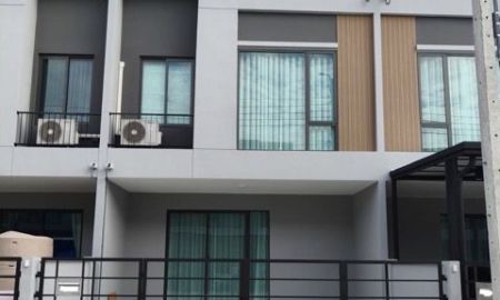 ขาย-ให้เช่าทาวน์เฮาส์ - บ้านสวยพร้อมเฟอร์ฯ บิ้วอินทั้งหลัง! Pleno สุขุมวิท-บางนา 2 เลี้ยงสัตว์เล็กได้ ใกล้ทางด่วน