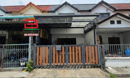 ขายทาวน์เฮาส์ - ทาวน์เฮาส์ เนื้อที่ 16 ตร.ว. หมู่บ้านสวนทิพย์ (ซอยย่อย 11), (ซอยคลองลำเจียก 12) แขวงคลองกุ่ม เขตบึงกุ่ม