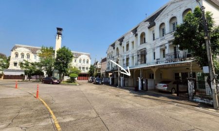 ขายทาวน์เฮาส์ - ขายทาวน์โฮม 3 ชั้น Urban Sathorn (เออร์เบิน สาทร) ใกล้ BTS บางหว้า จดบริษัทได้