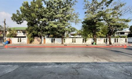 ขายที่ดิน - บ้านพฤกษชาติ ขายที่ดินสวยกว่าครึ่งไร่ แถมบ้านเดี่ยวแปลงมุม ติดริมถนนในรามคำแหง 118 แยก 35 สะพานสูง กรุงเทพฯ