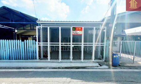 ขายทาวน์เฮาส์ - หมู่บ้านชลเทพ ถนนเทพารักษ์ ตรงข้ามบิ๊กซี บางพลี ทำเลดี เดินทางสะดวก