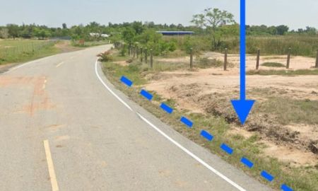 ขายที่ดิน - ขายที่ดิน 4-2-57ไร่ หนองงูเหลือม เฉลิมพระเกียรติ ใกล้วัดโนนหมัน ห่างถนนมิตรภาพ 1.8กม ห่างไฟฟ้า 500เมตร ติดถนนดำ ทำเลโกดัง/คลังสินค้า