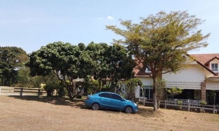 ขายบ้าน - ขายบ้านในสนามกอล์ฟ Sir james บ้านในโครงการเซอร์เจมส์สระบุรี