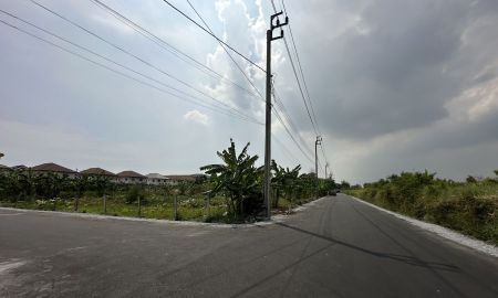 ขายที่ดิน - ขายที่ดิน เนืัอที่ 2 ไร่ ถนนพัฒนาชนบท 3 แยก 11 แขวงคลองสองต้นนุ่น เขตลาดกระบัง กทม.