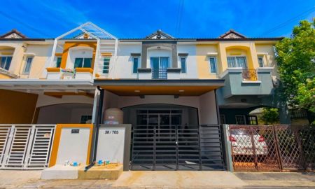 ขายทาวน์เฮาส์ - ขายทาวน์เฮ้าส์ 2 ชั้น หมู่บ้านเคซี รามอินทรา 7 ถนนไทยรามัญ 18 ตรว. 3 ห้องนอน 2 ห้องน้ำ ใกล้ทางด่วนจตุโชติ