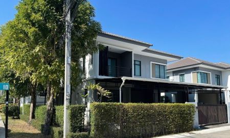 ให้เช่าบ้าน - ให้เช่า บ้านเดี่ยว(หลังมุม) พฤกษาดีไลท์ บางนา-ศรีนครินทร์ อยู่หลังห้างเมกะบางนาเพียง 10 นาที