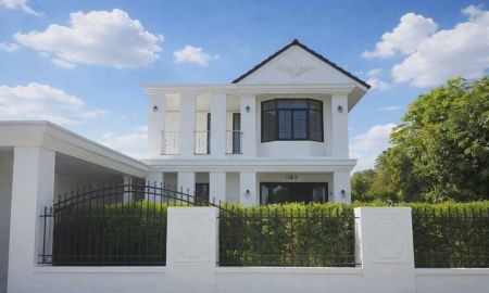 ขายบ้าน - ขายบ้านเดี่ยวหลังมุมหลังใหม่ ใกล้สนามบินและมหาวิทยาลัยเชียงใหม่ ถนนรอบเมืองเชียงใหม่ ตำบลสุเทพ เชียงใหม่.