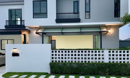 ให้เช่าบ้าน - ให้เช่าบ้านเดี่ยว2 ชั้น โครงการ พิมนารา ศรีนครินทร์-บางนา อยู่ติดถนนหลัก 4 นาที ถึง เมกาบางนา