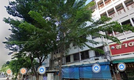 ขายอาคารพาณิชย์ / สำนักงาน - ขายตึกแถว 4 ชั้น 2 คูหา 37ตรว. ติดถนนใหญ่ ใกล้สี่แยกสะพานควาย ตรงข้าม Big C สะพานควาย ใกล้ BTS สะพานควาย 250 เมตร