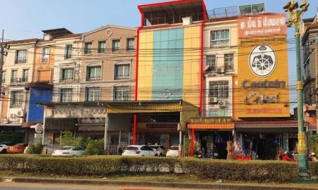 ขายอาคารพาณิชย์ / สำนักงาน - ขายอาคารพาณิชย์ 4 ชั้นครึ่ง 2 คูหา ซอยแบริ่ง สุขุมวิท 107 สภาพตึกดีมาก ทำเลค้าขาย แหล่งชุมชน