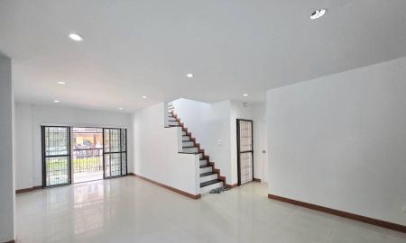 ขายบ้าน - บ้านเดี่ยว หมู่บ้านวิสต้าวิลล์ เฟส A ลำลูกกา คลอง 3 ซอยเปียร์นนท์ BTS คูต