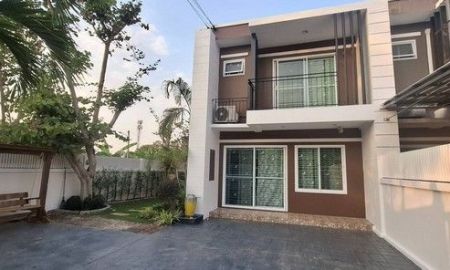 ขายทาวน์เฮาส์ - ขายทาวน์โฮมหลังมุม ทำเลทอง นาเกลือ พัทยาเหนือ ราคาเพียง 4.5 ล้านบาท คุ้มกว่านี้หาไม่ได้แล้ว!