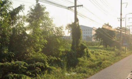 ขายที่ดิน - ขายที่ดิน ผังสี ม่วง ติดถนนใหญ่บางนาตราด กม 23 จำนวน 32 ไร่ ไร่ละ 28,000,000