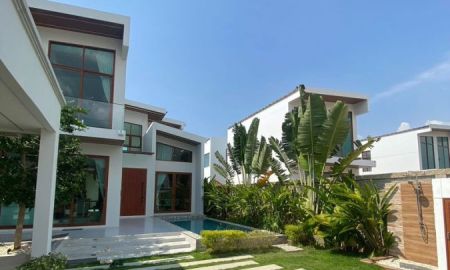 ขายบ้าน - พลูวิลล่าหรูพัทยา ใกล้อ่างเก็บน้ำมาบประชัน โครงการแอทโมสไพร์ม วิลล่า