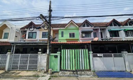 ขายทาวน์เฮาส์ - ขายทาวน์เฮ้าส์ 2 ชั้น สวนผัก วิลเลจ ทำเลดี เดินทางสะดวก ตลิ่งชัน