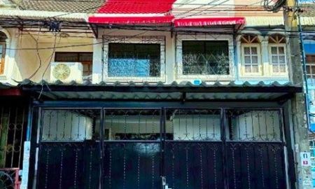 ให้เช่าทาวน์เฮาส์ - รถไฟฟ้าสายสีเหลือง Seacon Square 1.2กม ทาวน์โฮม 2 ชั้น พร้อมอยู่ 3 นอน BTS ปุณณวิถี 2.84 กม. รร.วชิรธรรมสาธิต 145 ตร.ม. สุขุมวิท101/1