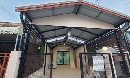 ให้เช่าทาวน์เฮาส์ - บ้านให้เช่า ทาวน์เฮ้าส์ 2 ชั้น มบ.พูนสินธานี 3. ซ.เคหะร่มเกล้า64