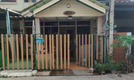 ขายทาวน์เฮาส์ - ขายทาวน์เฮ้า 2ชั้น หมู่บ้านเฟื่องฟ้านคร 5 ซอย 12 จังหวัดปทุมธานี