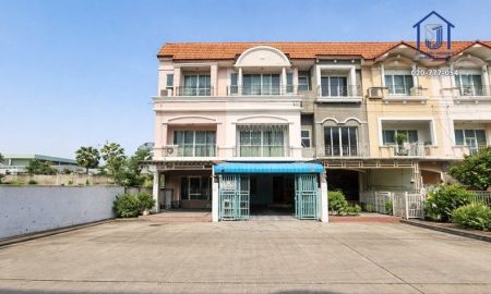 ขายทาวน์เฮาส์ - ขายทาวน์โฮม 3 ชั้น หมู่บ้านรมัณยา พระราม5 ถนนนครอินทร์ ใกล้ทางด่วนศรีรัช